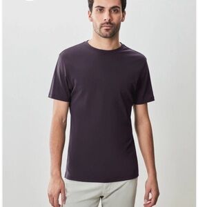 Robert Barakett Georgia Winter Purple Short Sleeve Tee